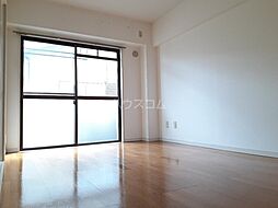 ロイヤルエクセレンスオガワIII 301 3階2DKのリビング/ダイニング