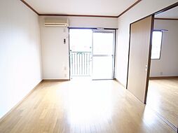 ハイグレード御幸 103 2階2DKのリビング/ダイニング