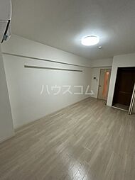 プラスパー猪之越 305 3階1Kのリビング/ダイニング