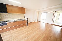 ドミールユタカ 301 3階2LDKのリビング/ダイニング