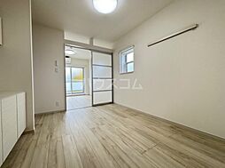 リブリ・高野 102 1階1LDKのリビング/ダイニング