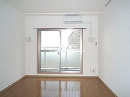 ヴィラ　フローリッシュ 0111 1階1Kのリビング/ダイニング