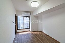 メゾン・ド・オルム 105 1階ワンルームのリビング/ダイニング