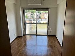 クレール三輪 302 3階1Kのリビング/ダイニング