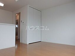 グリーングラス 101 1階1LDKのリビング/ダイニング