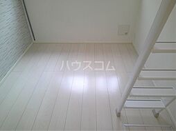 メゾンクレール 103 1階ワンルームのリビング/ダイニング