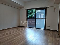 ラルス瑞穂 202 2階3LDKのリビング/ダイニング