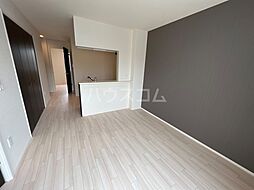 LUXE queen 202 1階2LDKのリビング/ダイニング