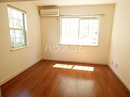 京成本線 京成大久保駅 徒歩11分の賃貸アパート 1階1Kのリビング/ダイニング