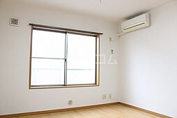 アールブラン 1階1Kのリビング/ダイニング