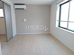 東京メトロ千代田線 北綾瀬駅 徒歩10分の賃貸アパート 2階1DKのリビング/ダイニング