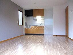 ファースト・エアフォルク　IIIIII 1階2LDKのリビング/ダイニング