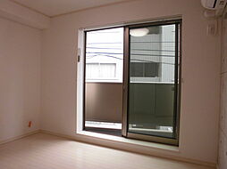 Ｒｕｎ　ｏｆｆ　ｆｉｅｌｄ 3階ワンルームのリビング/ダイニング