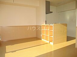 レグルス 1階2LDKのリビング/ダイニング