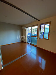 モナリエ春日　I 203 2階1LDKのリビング/ダイニング