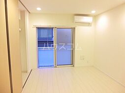 リブリ・シャルマン 1階1Kのリビング/ダイニング