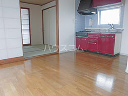 マンション・エクセレント 401 4階2DKのリビング/ダイニング