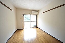 京王高尾線 めじろ台駅 バス10分 寺田センター下車 徒歩2分の賃貸アパート 1階1Kのリビング/ダイニング