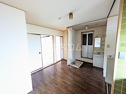 コーポサンレイ 202 2階2DKのリビング/ダイニング