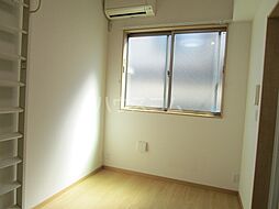 マーベラス国分寺東恋ヶ窪II 101 1階ワンルームのリビング/ダイニング