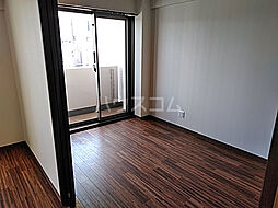 パルテンザ B102