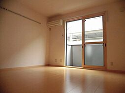 京王線 国領駅 徒歩6分の賃貸アパート 2階1Kのリビング/ダイニング