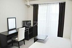 京王線 国領駅 徒歩4分の賃貸マンション 4階ワンルームのリビング/ダイニング