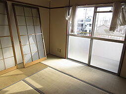 富田ハイツ 102 1階1Kのリビング/ダイニング