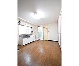 京王線 多磨霊園駅 徒歩17分の賃貸マンション 2階2DKのリビング/ダイニング