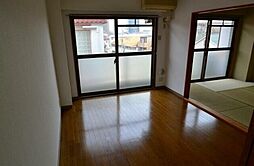 東急田園都市線 二子新地駅 徒歩11分の賃貸マンション 2階2DKのリビング/ダイニング