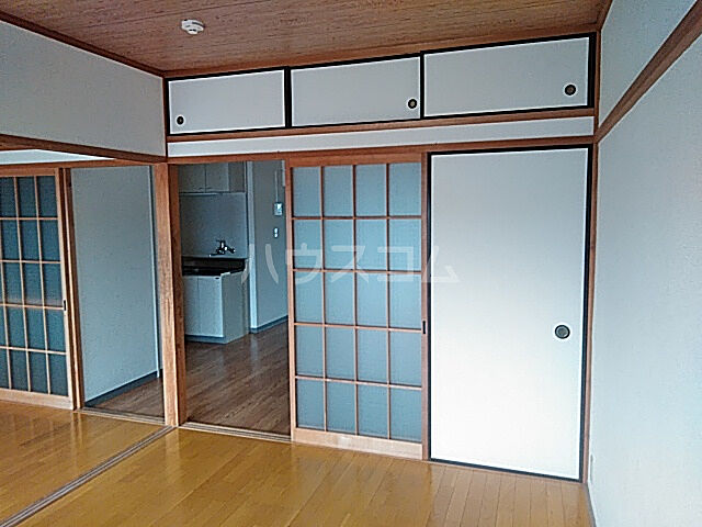 寝室