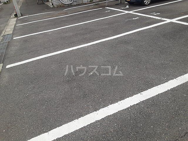 5 / 11