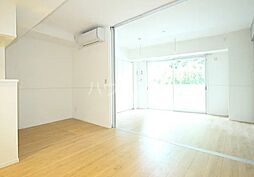 東急田園都市線 三軒茶屋駅 徒歩14分の賃貸マンション 2階1LDKのリビング/ダイニング