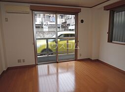 京急本線 梅屋敷駅 徒歩8分の賃貸マンション 1階1Kのリビング/ダイニング