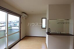 JR埼京線 南与野駅 徒歩9分の賃貸アパート 2階1LDKのリビング/ダイニング