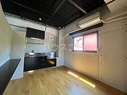 名古屋市営東山線 本山駅 徒歩7分の賃貸マンション 2階ワンルームのリビング/ダイニング