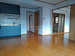 名古屋市営東山線 星ヶ丘駅 バス18分 梅森台三丁目下車 徒歩3分の賃貸マンション 1階3LDKのリビング/ダイニング