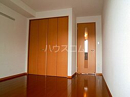 アーバングレース 106 1階1Kのリビング/ダイニング