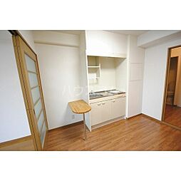 フローラ・ムラタ・ハイツ 2階1DKのリビング/ダイニング