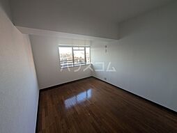 名古屋市営東山線 星ヶ丘駅 バス17分 牧の原下車 徒歩7分の賃貸マンション 5階3LDKのリビング/ダイニング