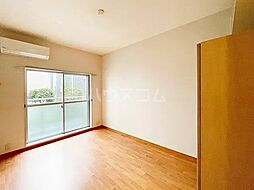 ヌヴェール市川 2階1Kのリビング/ダイニング