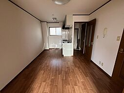 JR総武線 市川駅 徒歩20分の賃貸マンション 3階1LDKのリビング/ダイニング