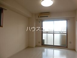 メリーコート 2階1Kのリビング/ダイニング