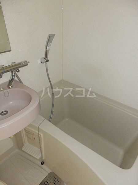 ＳＯＣＩＥＴＹ　ＭＩＮＡＭＩ－ＧＹＯＴＯＫＵ 2階 | 千葉県市川市新井 賃貸マンション 風呂