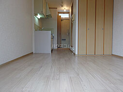 京王線 聖蹟桜ヶ丘駅 バス13分 落川下車 徒歩6分の賃貸アパート 1階1Kのリビング/ダイニング