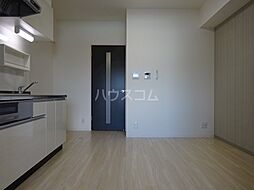 名古屋市営鶴舞線 浅間町駅 徒歩3分の賃貸マンション 8階1DKのリビング/ダイニング