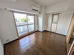 メイセイハイツII 5階1Kのリビング/ダイニング