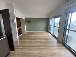 名古屋市営東山線 名古屋駅 バス19分 松葉公園前下車 徒歩7分の賃貸マンション 5階1LDKのリビング/ダイニング