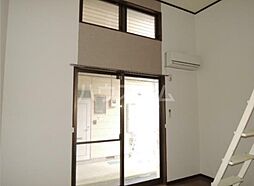 アイランドＢ 111 1階1Kのリビング/ダイニング