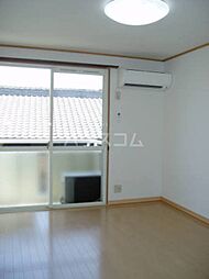 ファミールユタカ　Ｂ 202 2階2Kのリビング/ダイニング